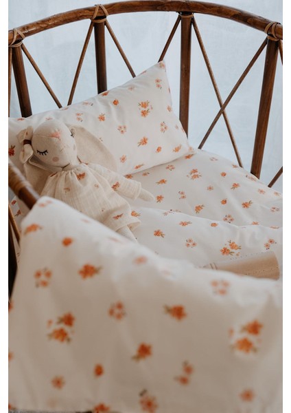 Park Yatak Nevresim Takımı (80X110) | Peachy Flowers fırsatları