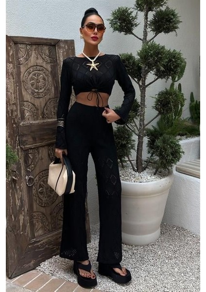 Göğüs Bağcık Detaylı Ajurlu Bluz Pantolon Takım 10098