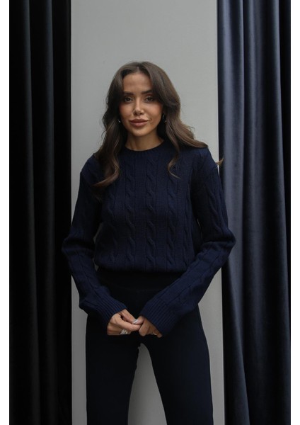 Lacivert Saç Örgülü Triko Kazak