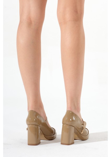 Kadın Vizon Neolit Taban Tek Bantlı Kalın Topuklu Ayakkabı fırsatları