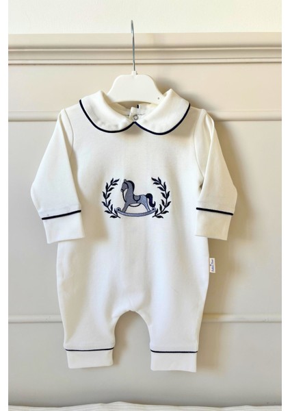 Oyuncak At Nakışlı 6'lı Lacivert Yenidoğan Set %100 Pamuk Tulum Battaniye Puset Örtü Yastık Eldiven