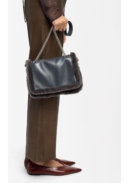 Kürk Efektli Kenarlı Omuz Çantası