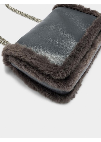 Kürk Efektli Kenarlı Omuz Çantası modelleri