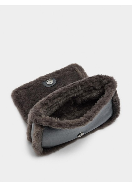 Kürk Efektli Kenarlı Omuz Çantası indirimleri