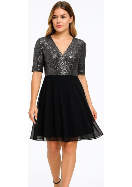 Kadın Büyük Beden Gümüş-Siyah, Pul Payet Detaylı, Anvelop Yaka Abiye Elbise 65N39202 fiyatları