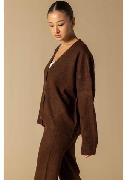 V Yaka Hırka Pantolon Triko Takım Kahve 9368-TK modelleri