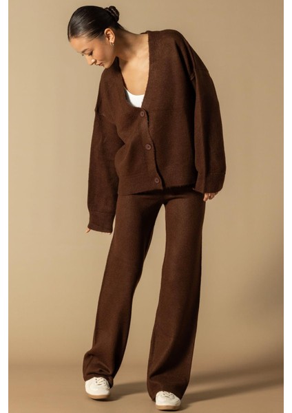V Yaka Hırka Pantolon Triko Takım Kahve 9368-TK fırsatları