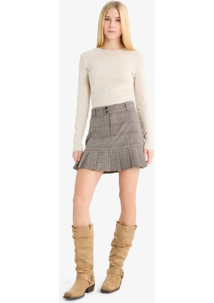 Pilise Kareli Normal Bel Mini Etek G3453AX25WN