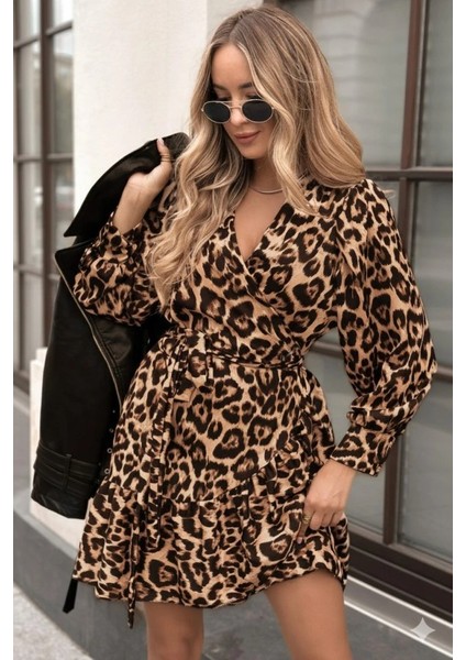 Kadın Uzun Kollu Kruvaze Yakalı Fırfırlı Belden Kuşaklı Leopar Desen Modal Elbise