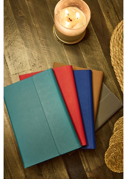 Kişiye Özel Kahverengi Kalem Tutuculu Vegan Deri Düz 276 Sayfa Çizgili Not Defteri modelleri