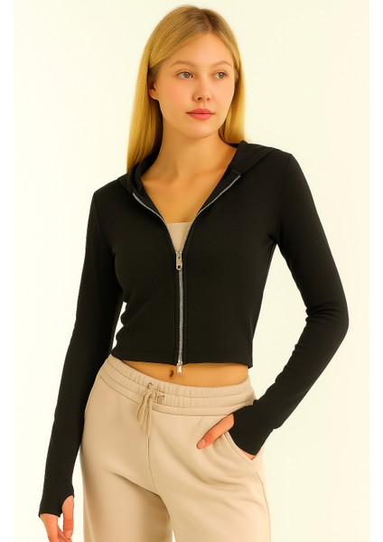 Kadın Kapüşonlu Fermuarlı Siyah Ceket | Parmak Geçme & Gizli Cep Detaylı | %100 Pamuk | Dar Kalıp fırsatları