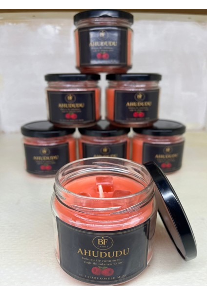 El Yapımı Ahududu Kokulu Mum – Kalıcı ve Yoğun Koku – Cam Kavanozda Dekoratif Mum