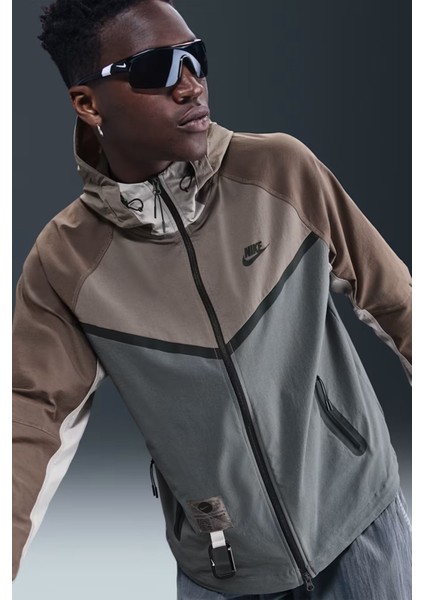 Tech Windrunner Woven Full Zip Loose Fit Jacket Erkek Bol Kesim Paraşüt Kumaş Kapüşonlu Ceket Antrasit Kahverengi
