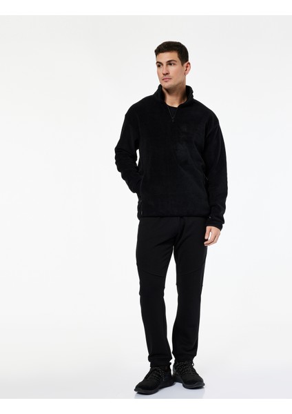 Regular Fit Cepli Yarım Fermuarlı Polar Sweatshirt fiyatları