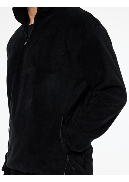 Regular Fit Cepli Yarım Fermuarlı Polar Sweatshirt indirimleri