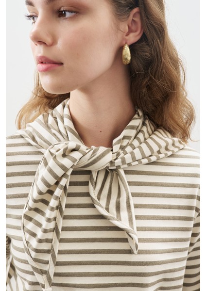 Şal Detaylı Çizgili Tshırt Haki modelleri