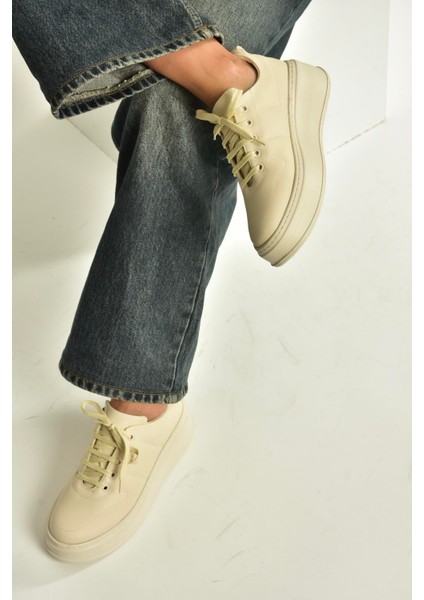 T274148309 Bej Kalın Tabanlı Bağcıklı Spor Ayakkabı Sneakers