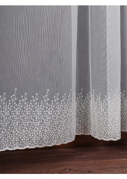 Etek Nakış Işlemeli Tül Perde (1/3 Sık Pile)