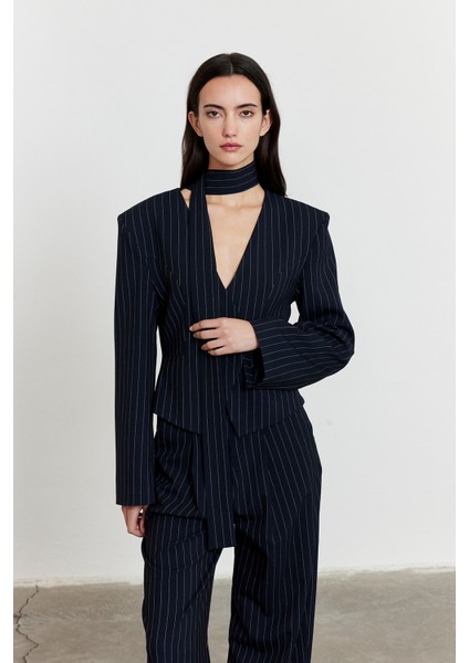 Çizgili Belden Oturmalı Fular Detay Blazer Lacivert modelleri