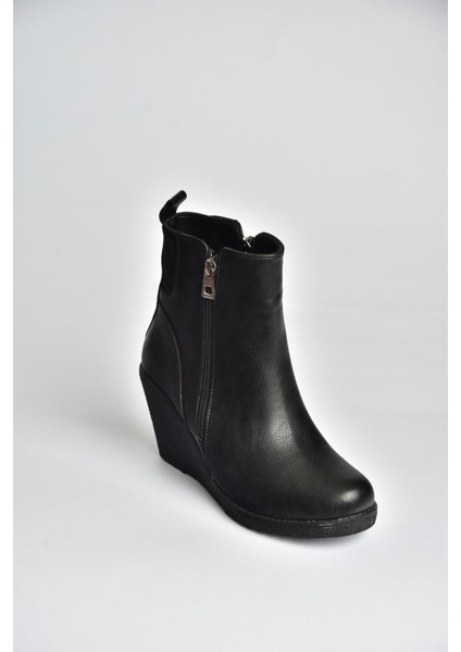 V361196809 Siyah Dolgu Topuklu Kadın Bot