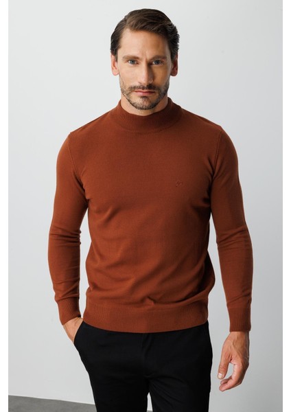 Kiremit Standart Fit Dar Kalıp Yarım Balıkçı Düz Triko