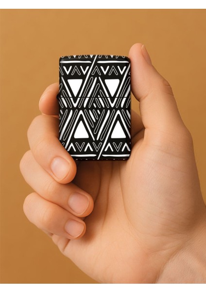 Özel Tasarım Şık ve Dayanıklı Uv Desenli Baskılı Benzinli Metal Çakmak Üçgen