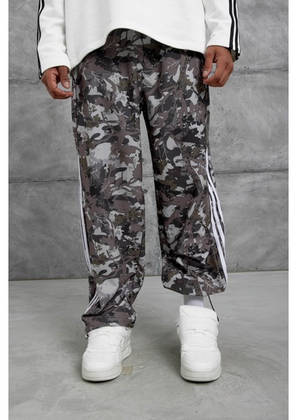 Yeşil Kamuflaj Desenli Paraşüt Kumaş Eşofman fiyatları