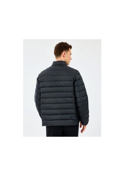 S231242-3817 M Essential Outerwear Erkek Mont fırsatları