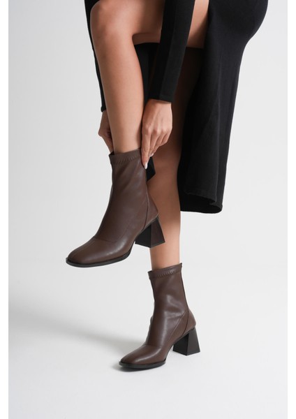 Anevra Acı Kahve Kalın Topuklu Streç Bot fiyatları