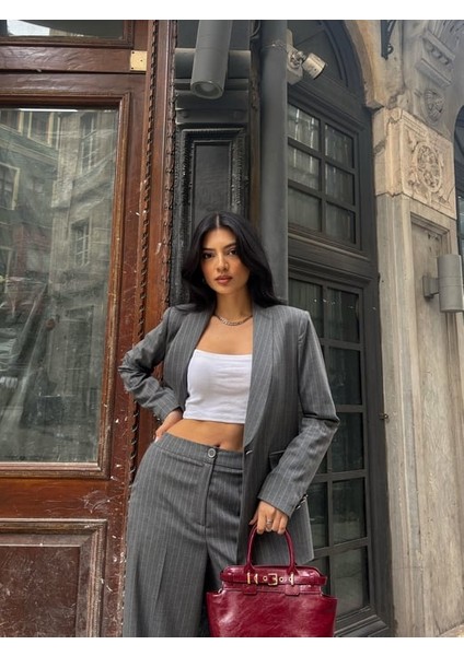 Şal Yaka Çizgili Poliviskon Takım fiyatları