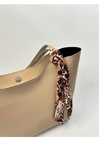 Elena Krem Mat Fermuar Detaylı Kadın Omuz Çantası