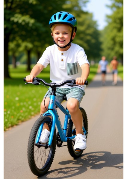 Erkek Çocuk Bisiklet Yaka Cep Detaylı Örme T Shirt ve Şort Takımı Kaliteli Şık Rahat fiyatları