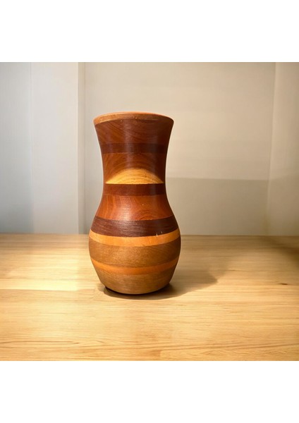 🌳 El Yapımı Dut, Ceviz, Meşe ve Maun Ağaçlarından Ahşap Vazo