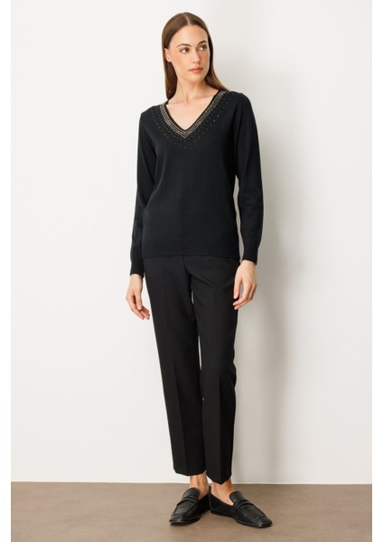 Kadın Yakası Taşlı Triko Kazak 65314 Siyah modelleri