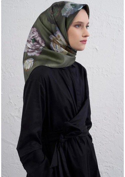 2025 Desenli Saf Ipek Twill Eşarp 9419-50 modelleri