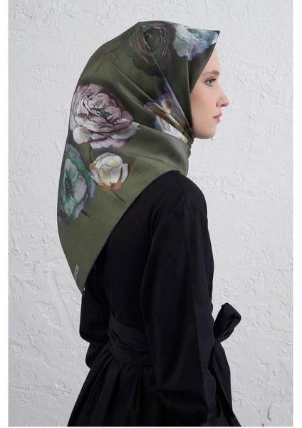 2025 Desenli Saf Ipek Twill Eşarp 9419-50 indirimleri