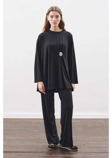 Düğüm Tasarımlı Pantolonlu Takım Siyah modelleri