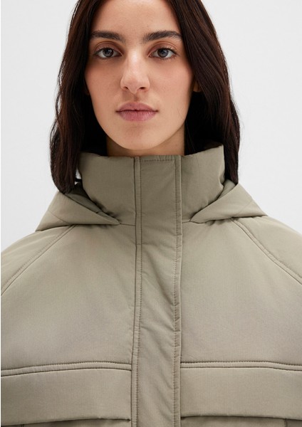 Su Itici Kapüşonlu Haki Ceket 1110348-71818 indirimleri