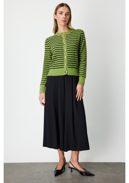 Kadın Sıfır Yaka Çizgili Hırka 63901 Yeşil modelleri