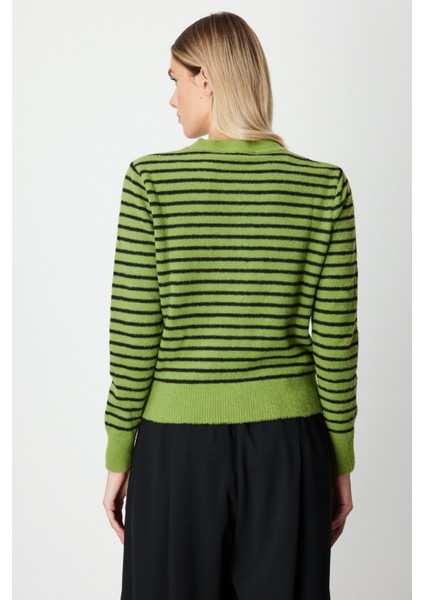 Kadın Sıfır Yaka Çizgili Hırka 63901 Yeşil fırsatları