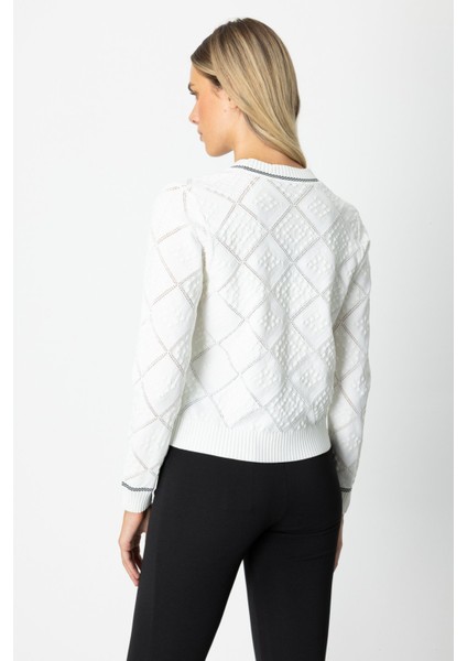 Kadın V Yaka Kabartmalı Hırka 60950 Ekru fırsatları