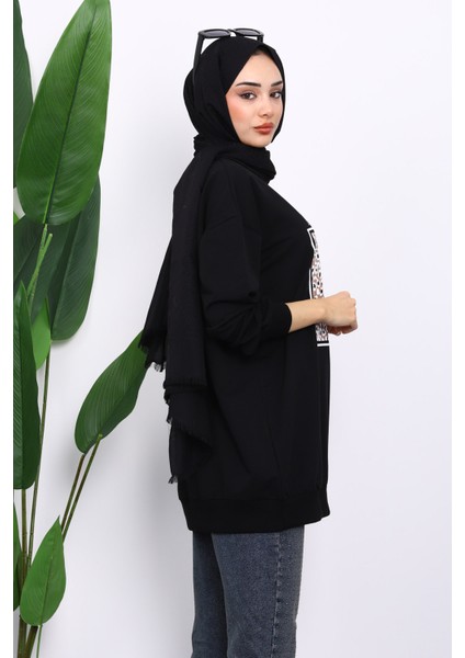 Siyah Bisiklet Yaka Baskılı Sweat fırsatları