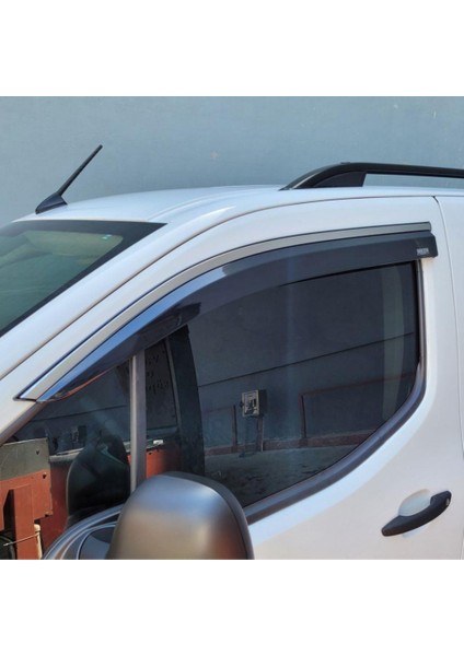 Citroen Berlingo Krom Çıtalı Cam Rüzgarlığı 2018-2025 (2 Li) modelleri