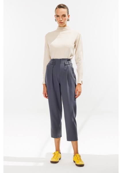 Yüksek Bel Pileli Havuç Pantolon-Gri fırsatları