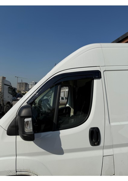 Opel Movano 2024- Cam Rüzgarlığı fiyatları