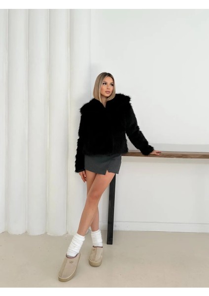 Kadın Premium Kürk Kaban – Cepli, Yaka Detaylı, Yumuşak Dokulu Kışlık Mont modelleri