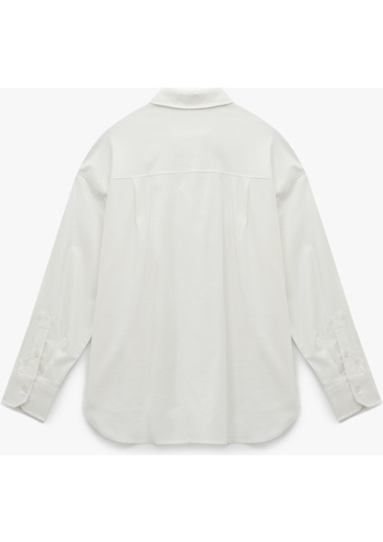 Uzun Kollu Klasik Yaka Düğmeli Basic Gömlek indirimleri