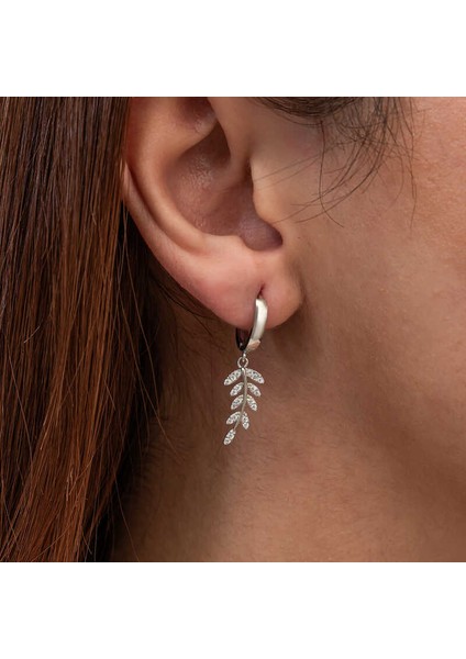 Gümüş Sallantılı Başak Kadın Küpe fırsatları