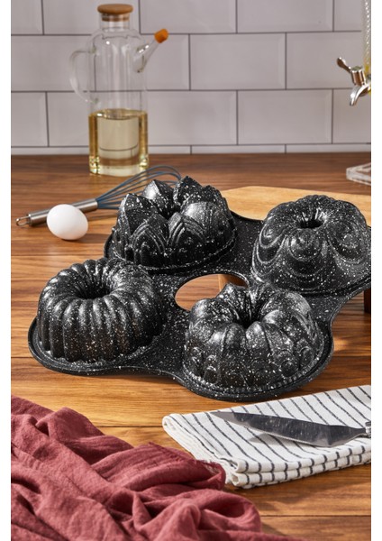 Dörtlü Kek Kalıbı ( 335*335*60 mm )