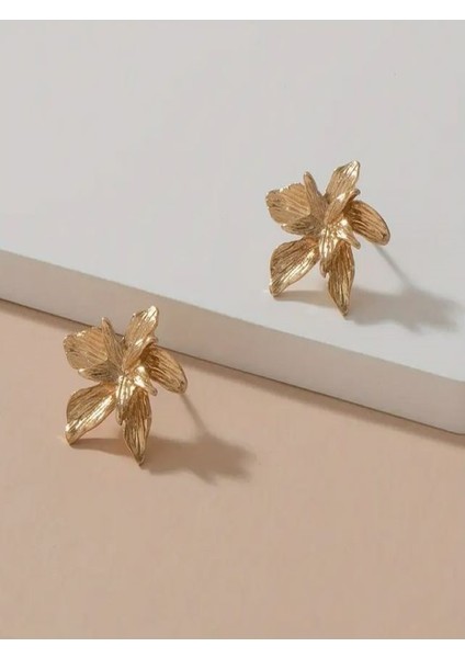 Altın Rengi Çiçekli Küpe fırsatları